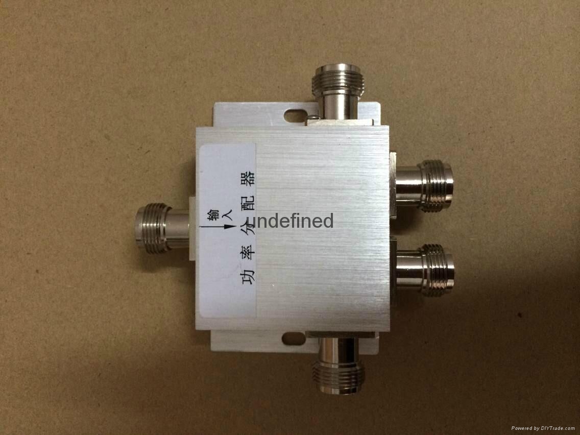 4  way  power  splitter (700-2700Mhz) 5