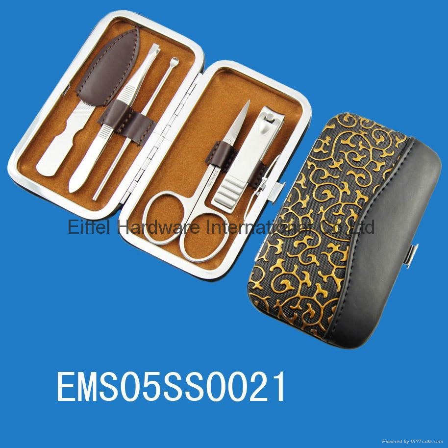 manicure set 