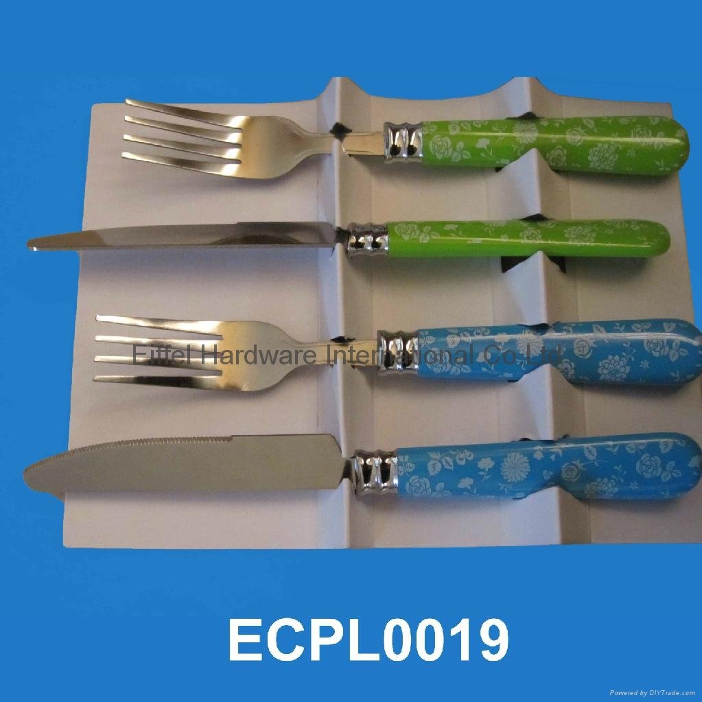 Cutlery with plastic handle 