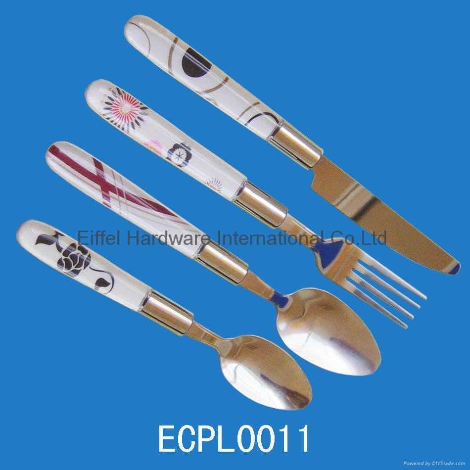 Cutlery with plastic handle 