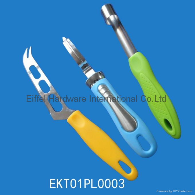 Cheese knife , Vegetable peeler , Apple Corer