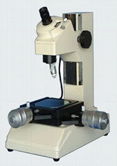 Tool Microscope