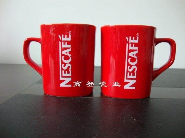 NESCAFE ad cup