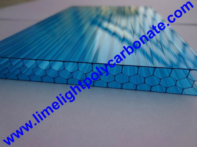 polycarbonate glazing panel