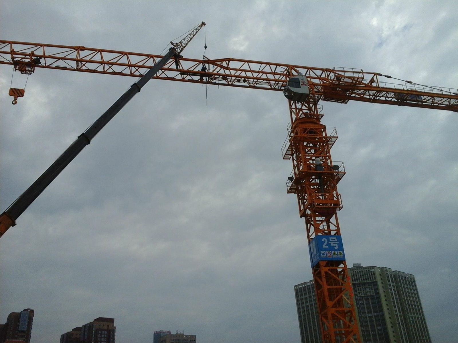 Flat top tower cranes，7535-20T 5