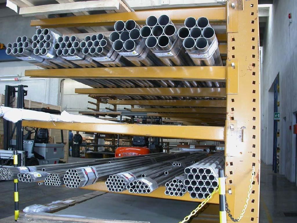 ALLOY 600 SEAMLESS PIPES