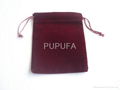 Assorted colors velvet pouches